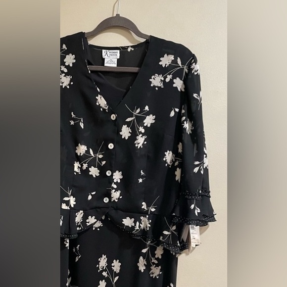 Vintage Floral Black 2 Piece Dress - Picture 14 of 15